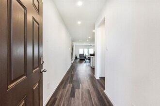 4985 Blue Beetle Rdg Dr in Katy, TX - Building Photo - Building Photo