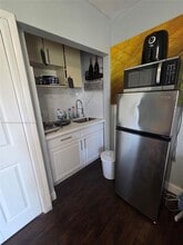 206 SW 3rd St in Dania Beach, FL - Building Photo - Building Photo