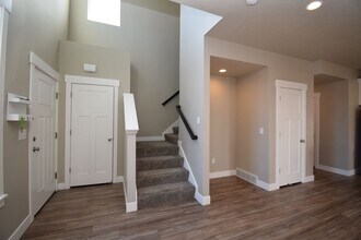 767 Oakhampton Dr in Sandy, UT - Building Photo - Building Photo
