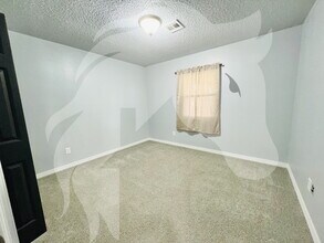 2518 4th St in Woodward, OK - Building Photo - Building Photo