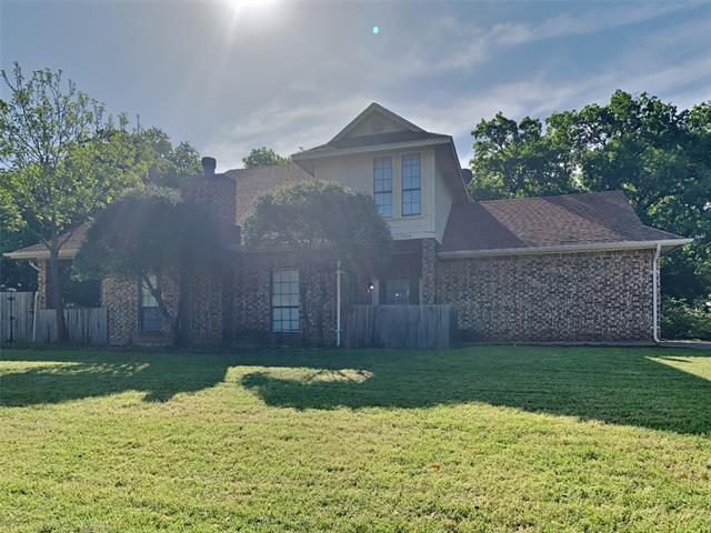 property at 104 NE Timber Ridge Dr
