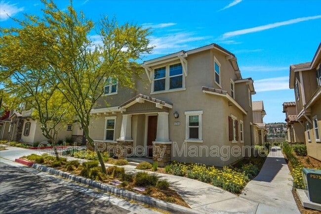 17111 Zion Dr in Santa Clarita, CA - Building Photo - Building Photo