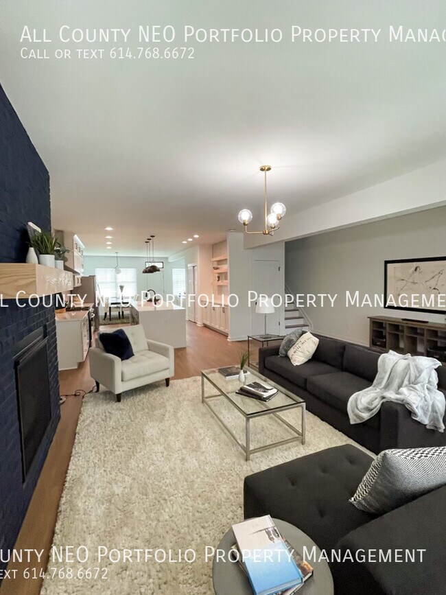 1053 Oak St in Columbus, OH - Building Photo - Building Photo