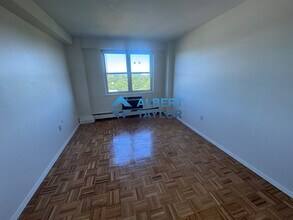 200 Freeman St in Brookline, MA - Building Photo - Building Photo