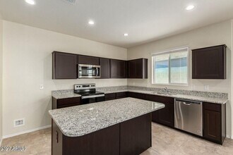 131 N 190th Ave in Buckeye, AZ - Building Photo - Building Photo