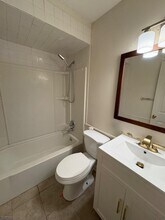 1 Gray Rock Dr in Vernon, NJ - Building Photo - Building Photo