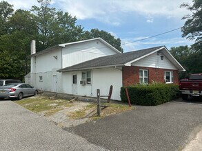 338 N Hook Rd in Pennsville Township, NJ - Foto de edificio - Building Photo