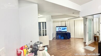 50 Absolute Av in Mississauga, ON - Building Photo - Building Photo