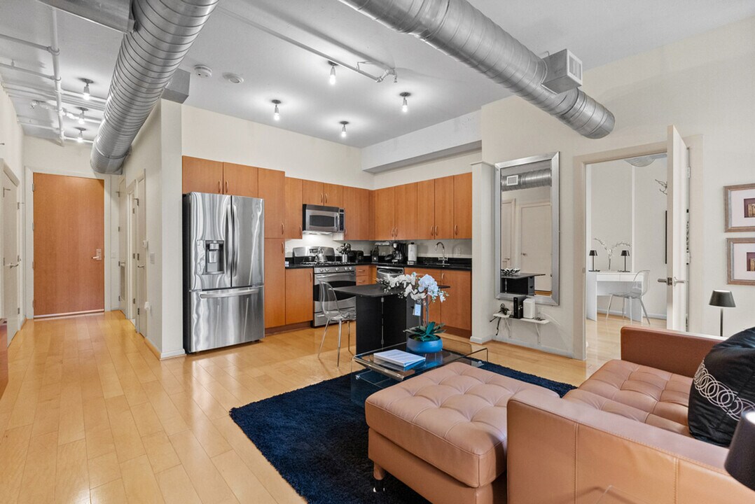 811 4th St NW in Washington, DC - Building Photo