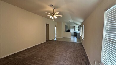 17777 Lionheart Rd in Conroe, TX - Building Photo - Building Photo