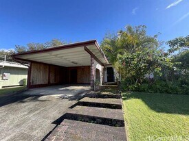 2601 California Ave in Wahiawa, HI - Building Photo