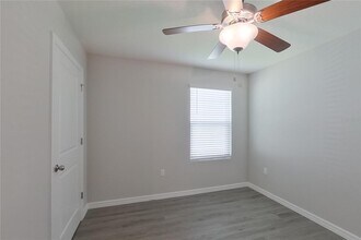 8700 SW 43rd Ter in Ocala, FL - Building Photo - Building Photo