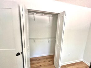 615 Azalea Ln in Vero Beach, FL - Foto de edificio - Building Photo