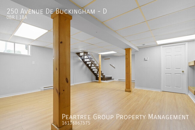 property at 250 Avenue De Buckingham Ave