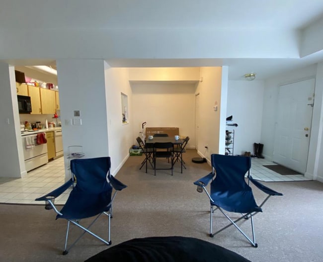 72 Euston Rd, Unit 111 in Boston, MA - Building Photo - Building Photo