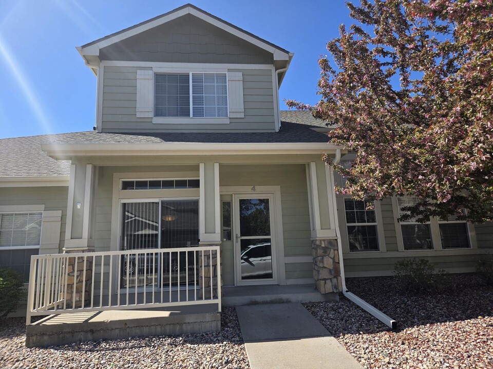1900 68th Ave in Greeley, CO - Foto de edificio