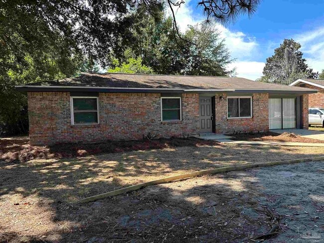 3735 Creighton Rd in Pensacola, FL - Building Photo - Building Photo