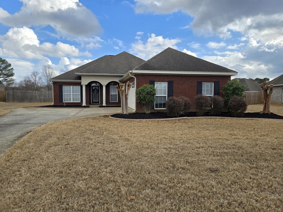 1032 E Poplar St in Prattville, AL - Building Photo