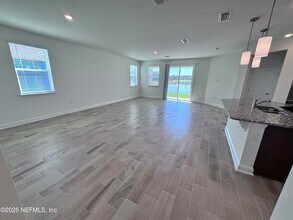 11156 Spring Meadows Road Unit in Jacksonville, FL - Building Photo - Building Photo