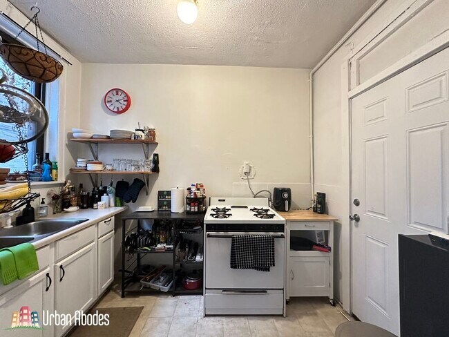 2919 W McLean Ave in Chicago, IL - Building Photo - Building Photo