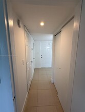 7580 SW 82nd St in Miami, FL - Building Photo - Building Photo