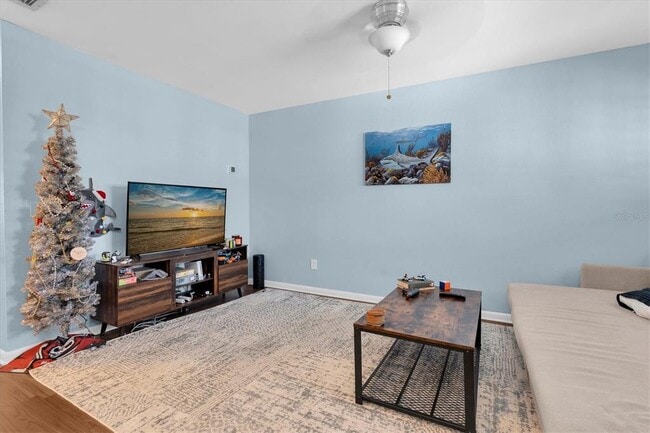 5440 S MacDill Ave in Tampa, FL - Building Photo - Building Photo