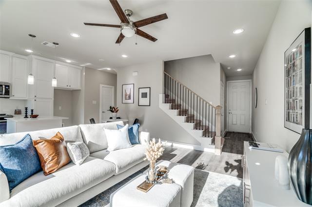 2116 Shea Rd in Dallas, TX - Building Photo - Building Photo