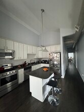 2315 W Harrison St in Chicago, IL - Building Photo - Building Photo