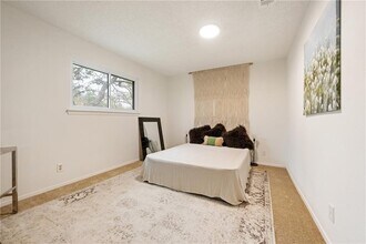 3318 Harpers Ferry Ln in Austin, TX - Building Photo - Building Photo