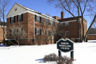 North Moreland Courts Apartments in Shaker Heights, OH - Building Photo - Building Photo