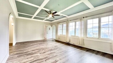 2504 Rainbow Dr in Honolulu, HI - Building Photo - Building Photo