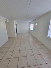 1216 Kennedy Rd in Daytona Beach, FL - Building Photo - Building Photo