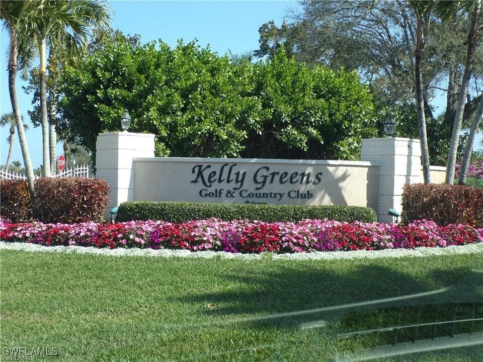 12581 Kelly Sands Way in Ft. Myers, FL - Building Photo