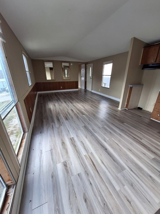 property at 4605 US Highway 60 W