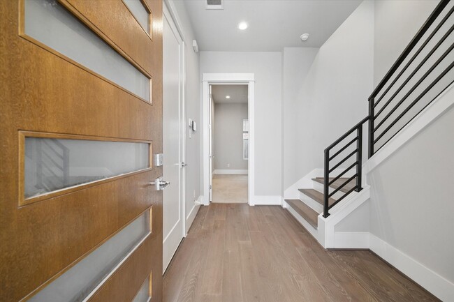 1621 Wheeler Ave in Houston, TX - Building Photo - Building Photo