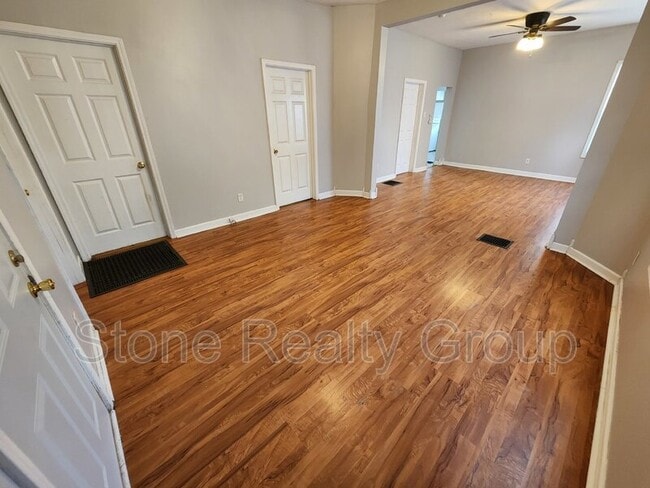 1201 S 11th St in Terre Haute, IN - Building Photo - Building Photo