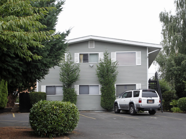 1723-1729 SE Marion St in Portland, OR - Building Photo - Building Photo