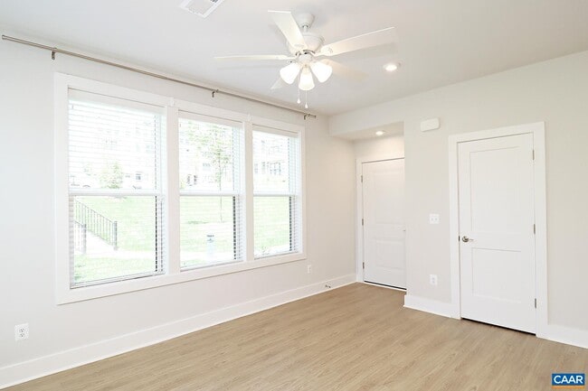 825 Wesley Ln in Charlottesville, VA - Building Photo - Building Photo