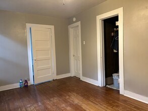 209 Thompson St, Unit 209A in Kilgore, TX - Building Photo - Building Photo