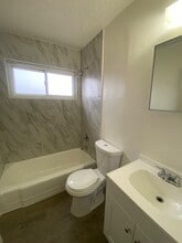 813C Courtois, Unit C in St. Louis, MO - Building Photo - Building Photo