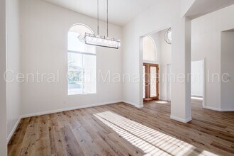 8614 Exodus Ln in Bakersfield, CA - Building Photo - Building Photo