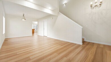 8035 53rd Ave W in Mukilteo, WA - Building Photo - Building Photo