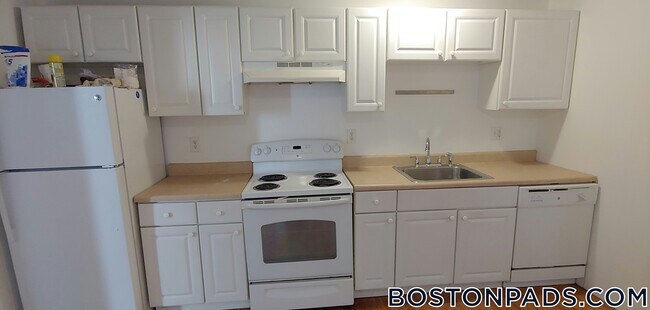 199 Strathmore Rd in Boston, MA - Building Photo - Building Photo