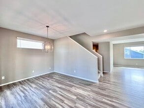 12754 Crane River Dr in Longmont, CO - Building Photo - Building Photo