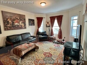 128 Cedar St, Unit #1 in Somerville, MA - Building Photo - Building Photo