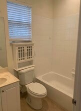 101 Lake Monterey Cir in Boynton Beach, FL - Building Photo - Building Photo