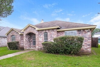 2717 Bent Brook Dr in Mesquite, TX - Building Photo - Building Photo