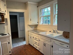 1333 St Julien St in Charlotte, NC - Building Photo - Building Photo