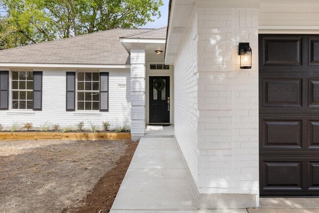 1006 Cottonbowl Dr in Taylor, TX - Building Photo - Building Photo