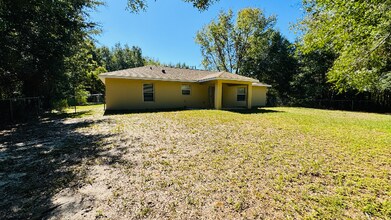 92 Dogwood Dr Loop in Ocala, FL - Building Photo - Building Photo